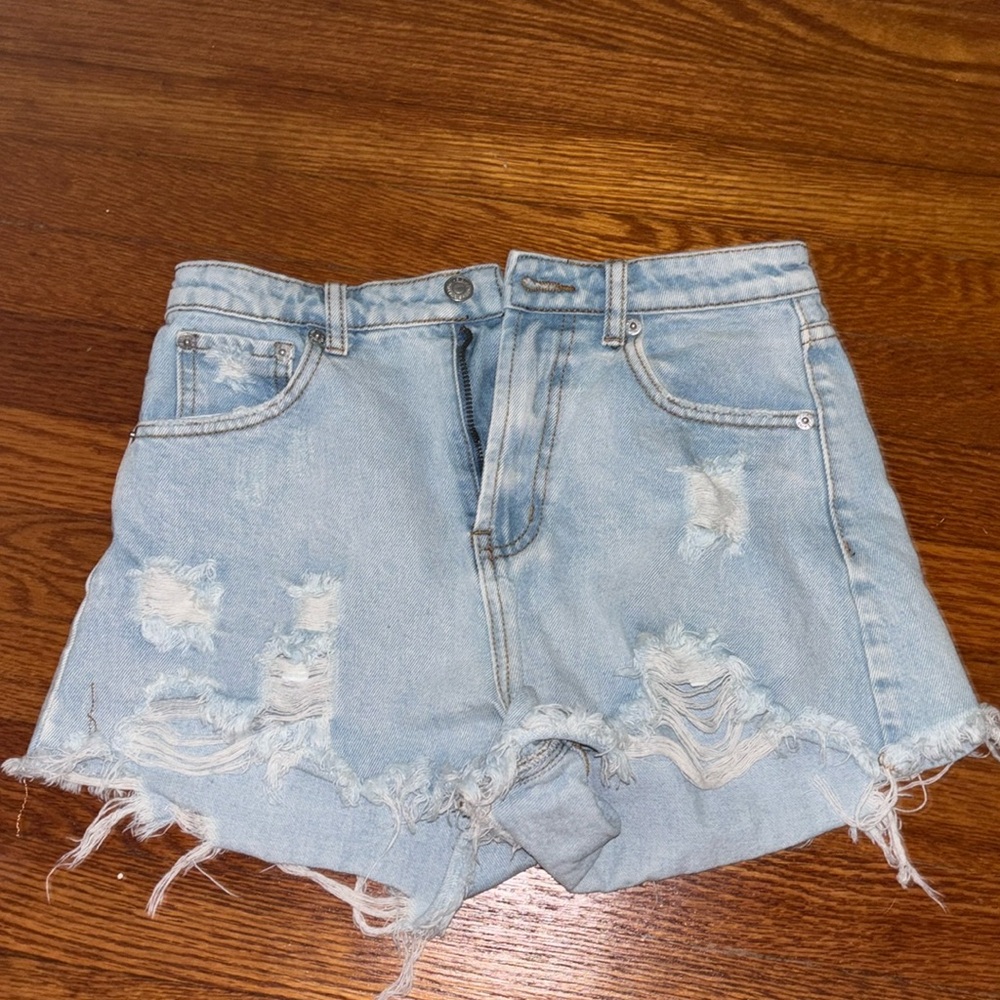 Signature 8 Denim Shorts